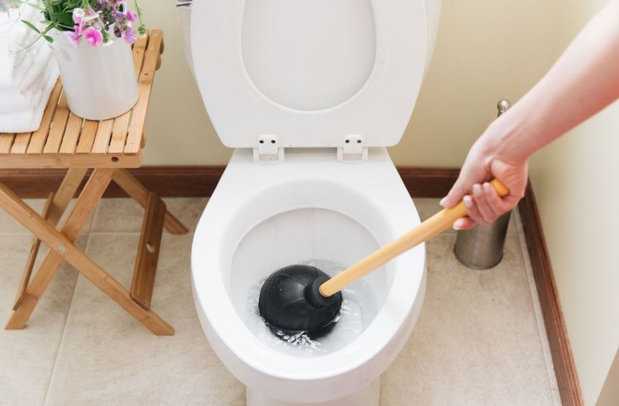 Solusi WC Mampet dengan FasTapon BIO Tanpa Harus Membongkar